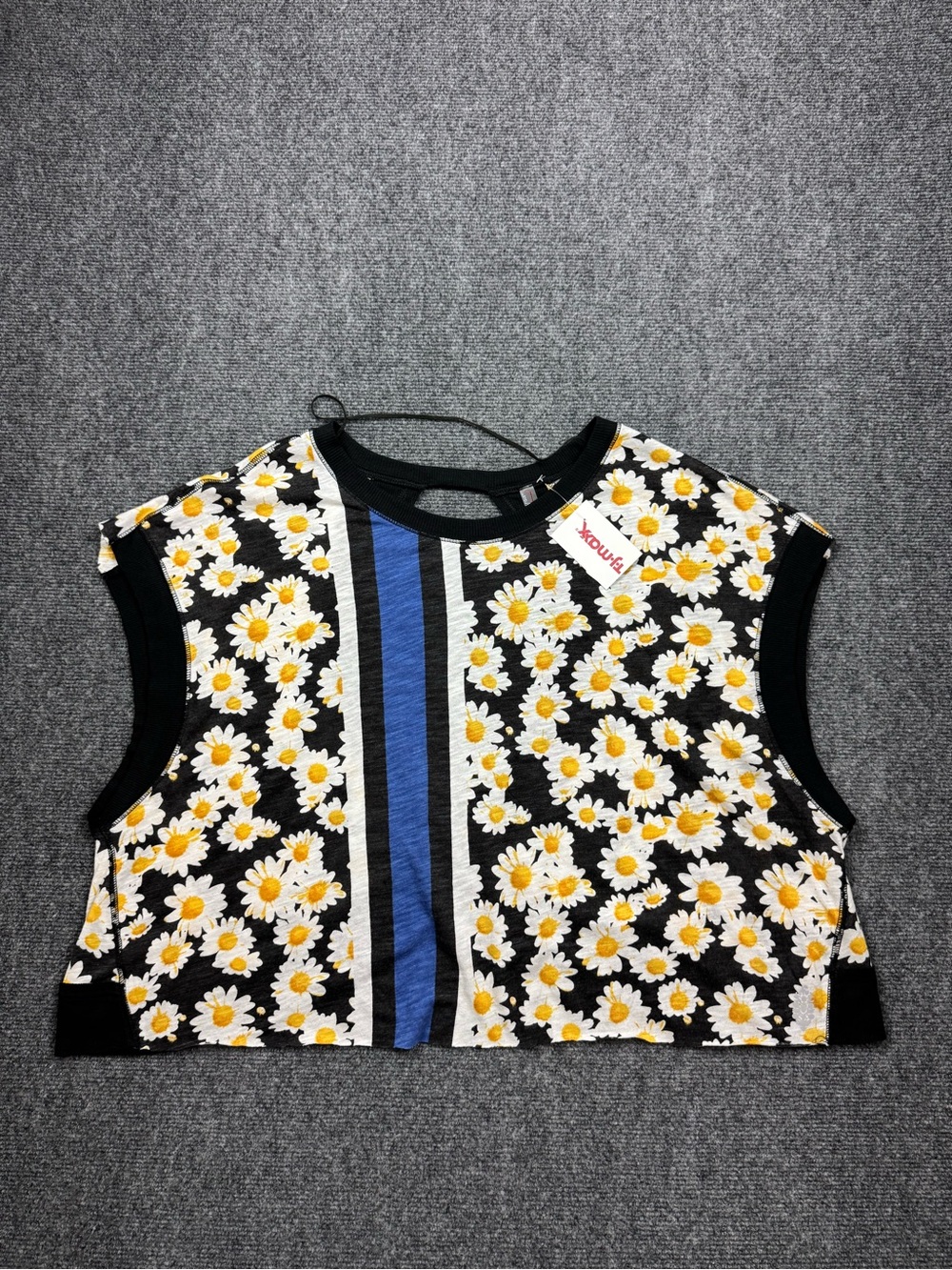NWOT Free People FP Movement My Time Printed Tee Daisy Black Combo Medium 1394
